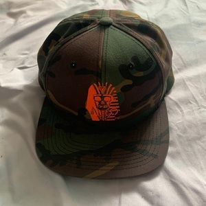 💖5/$20💖 Camo flat bill snap back.